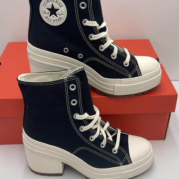 Converse WMNS CHUCK 70 DE LUXE HEEL HI BLACK/EGRET/EGRET A05347C Platform Snkrs - Picture 2 of 16